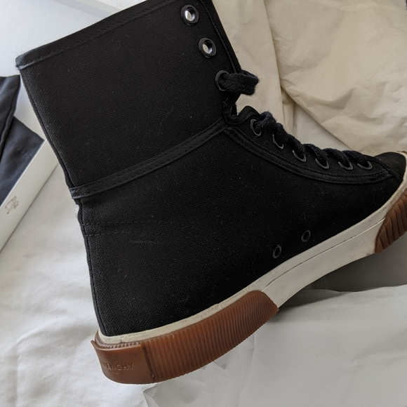 Givenchy Boxing Cotton Canvas Graphic Logo Sneakers Black - Picture 10 of 16